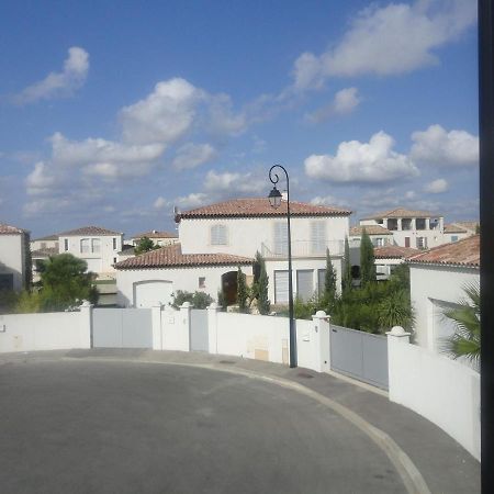 Modern Villa Near The Sea With Balcony Aigues-Mortes Eksteriør bilde