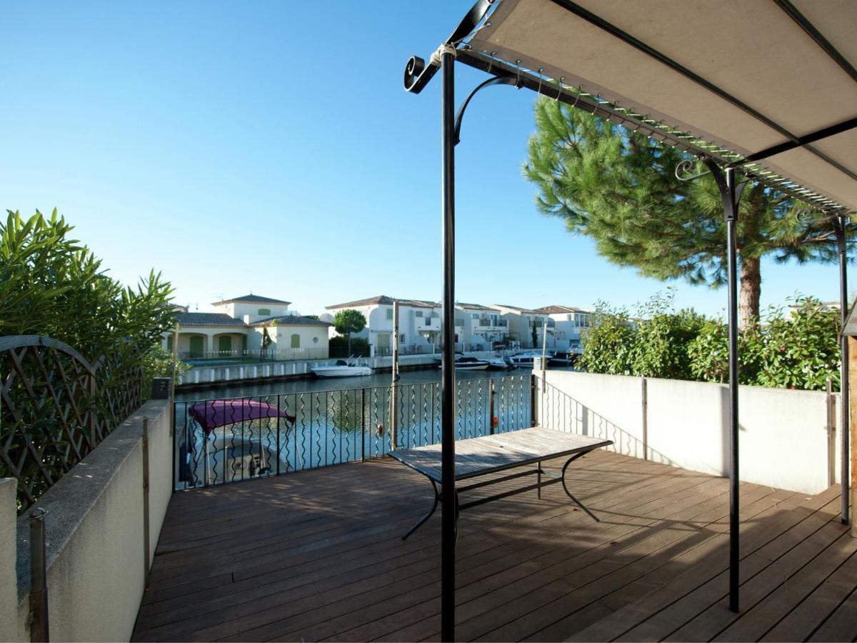 Modern Villa Near The Sea With Balcony Aigues-Mortes Eksteriør bilde