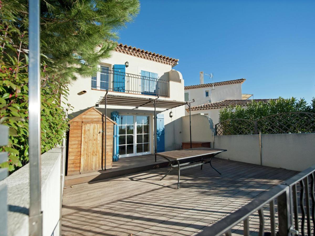 Modern Villa Near The Sea With Balcony Aigues-Mortes Eksteriør bilde