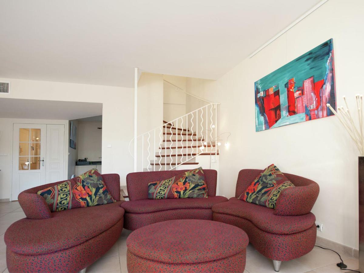 Modern Villa Near The Sea With Balcony Aigues-Mortes Eksteriør bilde